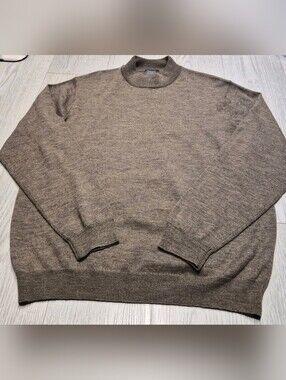 Mercer Street Studio Men's Crewneck Sweater in Heather Taupe